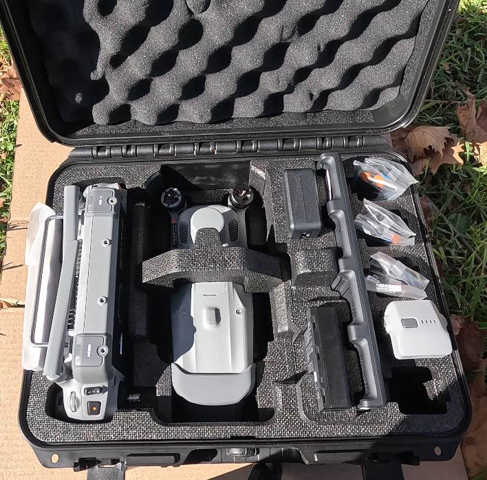 DJI matrice 4T Drone Three-batterys Combo