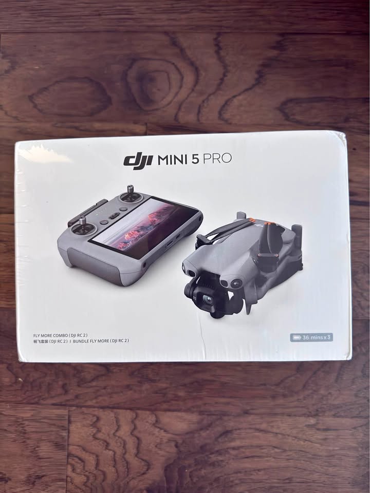 Dji mini 5 pro combo with RC2 controller